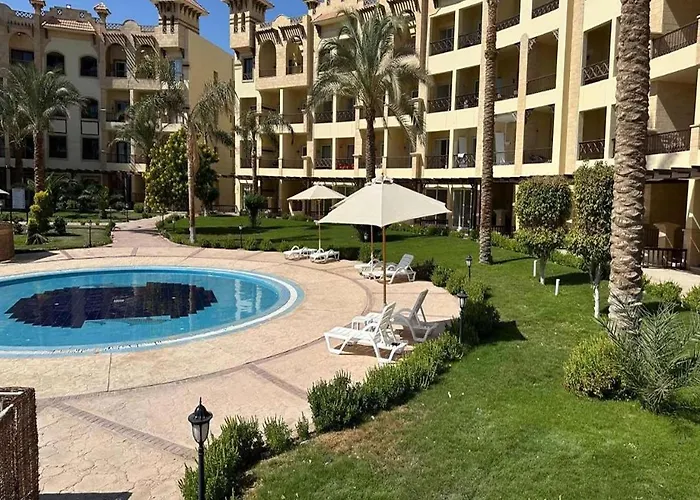 Luxury In Alsaraya, Overlooking Of Sahl Hasheesh With Stunning Pool & Red Sea Views