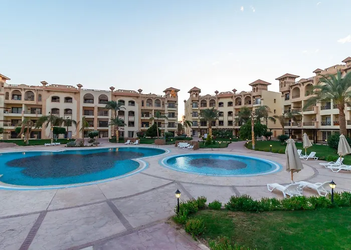 Luxury In Alsaraya, Overlooking Of Sahl Hasheesh With Stunning Pool & Red Sea Views
